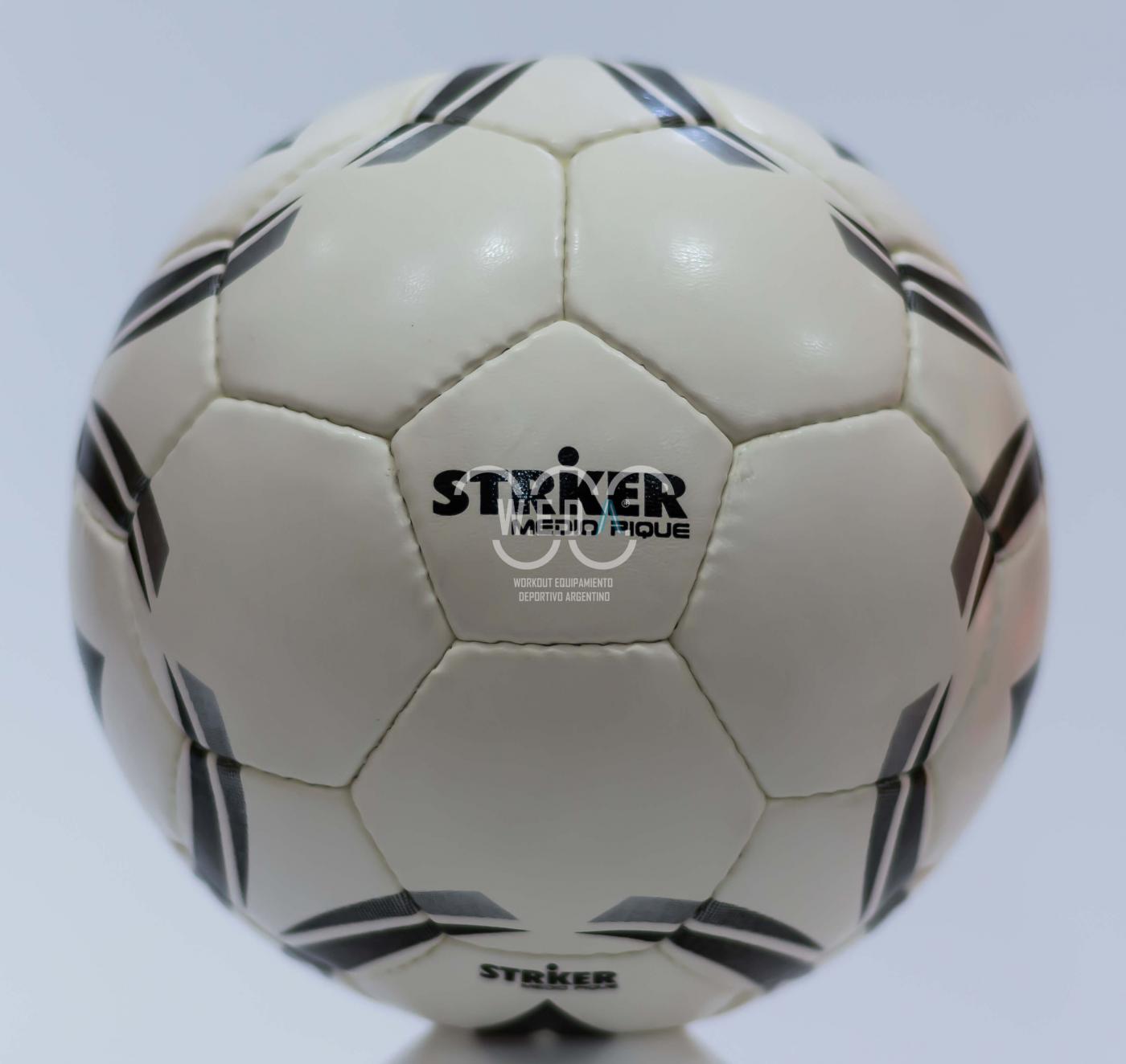 185-striker-Medio-Pique-blanca-Futsal